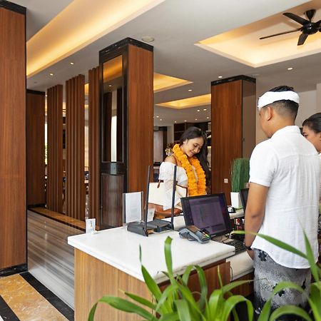 Boss Legian Hotel Powered By Archipelago Dış mekan fotoğraf