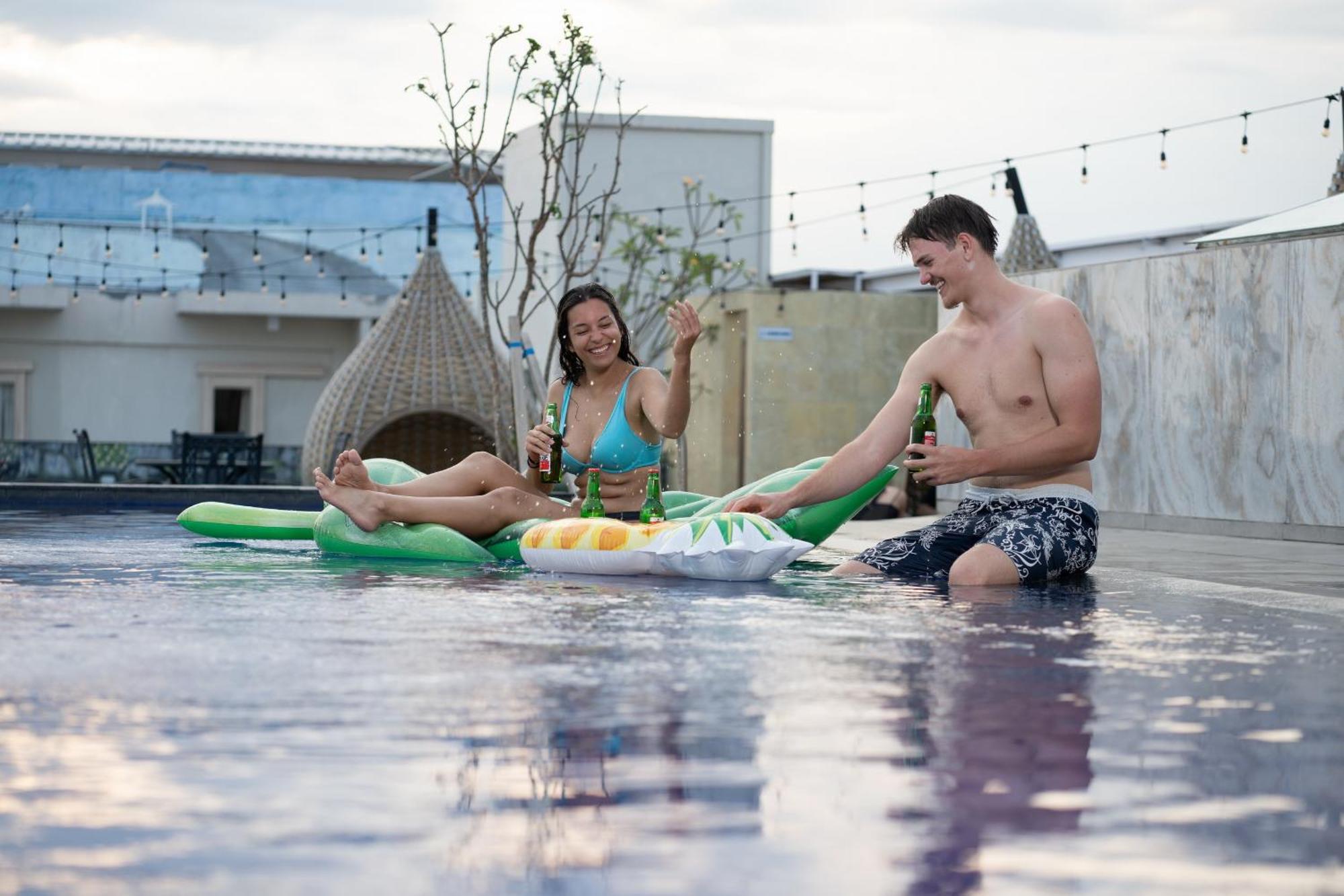 Boss Legian Hotel Powered By Archipelago Dış mekan fotoğraf